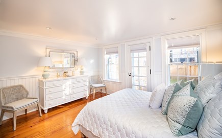 Nantucket town Nantucket vacation rental - Lower-level Queen bedroom.