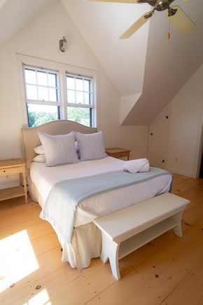 Cisco - Miacomet, Trotacre Kin Nantucket vacation rental - Master bedroom
