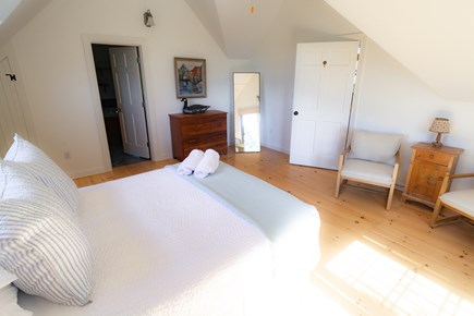 Cisco - Miacomet, Trotacre Kin Nantucket vacation rental - Master bedroom