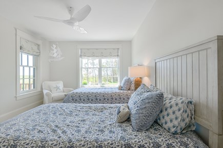 Madaket Nantucket vacation rental - Downstairs bedroom with two twin beds