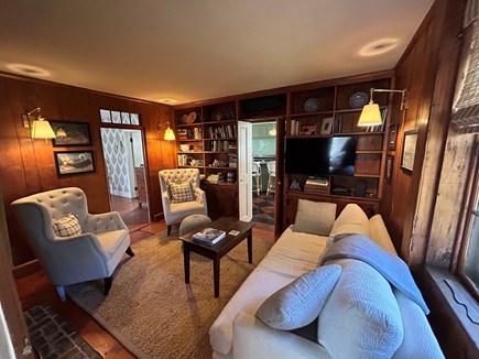 Nantucket town, Nantucket Nantucket vacation rental - Cozy library with smart TV offers a nice contrast from beach.