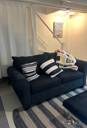 Nantucket town Nantucket vacation rental - Basement Full Size Pull out sofa