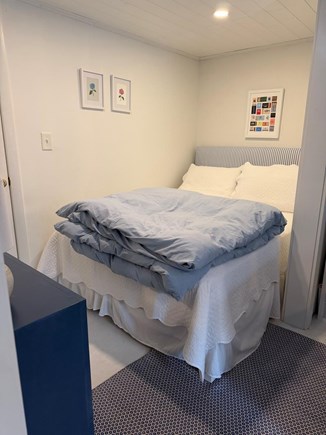 Nantucket town Nantucket vacation rental - Basement Sleeping Alcove Full Bed