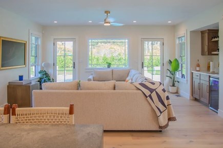 Mid-island, Surfside Nantucket vacation rental - Living room & wet bar