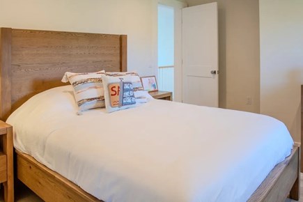 Mid-island, Surfside Nantucket vacation rental - Queen Bedroom with En suite Bathroom