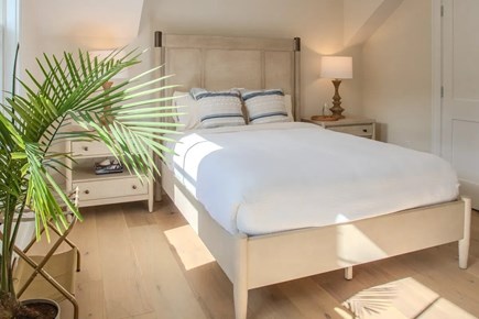 Mid-island, Surfside Nantucket vacation rental - Queen Bedroom with En Suite Bathroom