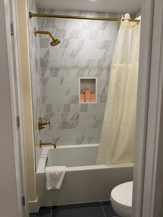 Mid-island, Surfside Nantucket vacation rental - Lower level bathroom 2
