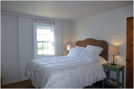 Dionis, Waterfront Cottage in Eel Poin Nantucket vacation rental - Master Bedroom