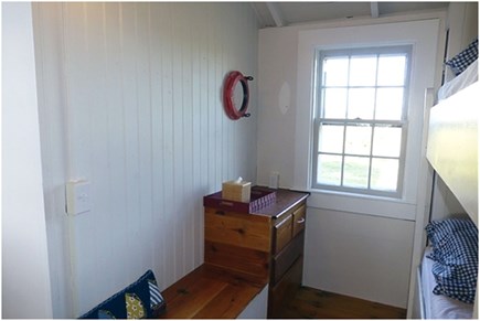 Dionis, Waterfront Cottage in Eel Poin Nantucket vacation rental - 2nd BunkBedroom - small but cozy