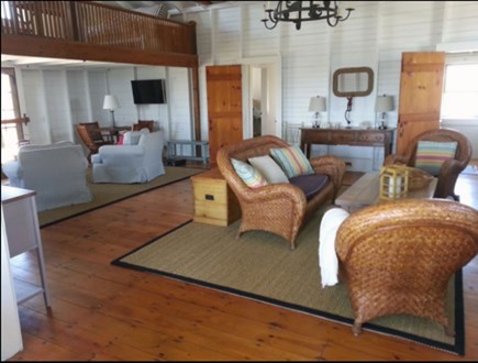 Dionis, Waterfront Cottage in Eel Poin Nantucket vacation rental - Spacious Family Room