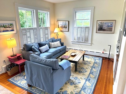 Nantucket town, In Town Nantucket vacation rental - Living area