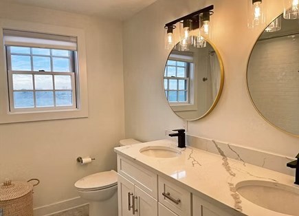 Nantucket town Nantucket vacation rental - Fully renovated three and a half bathrooms