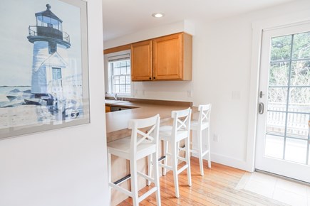 Cisco - Miacomet Nantucket vacation rental - Island seating