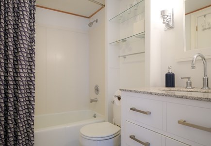 Madaket Nantucket vacation rental - Shared bathroom for bedroom 2 & 3 with bathtub/shower
