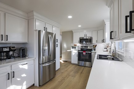 Nantucket town, Nantucket Nantucket vacation rental - Fully equipped kitchen