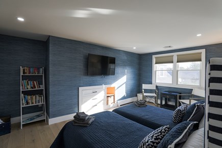 Nantucket town, Nantucket Nantucket vacation rental - Upstairs twin bedroom