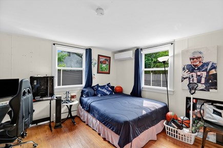 Mid-island Nantucket vacation rental - First floor full bedroom
