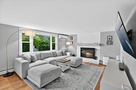 Mid-island Nantucket vacation rental - Living Room