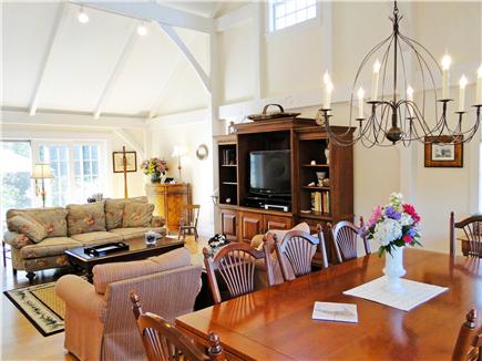 Nantucket town Nantucket vacation rental - Living room with cathedral ceilings