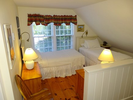 Nantucket town Nantucket vacation rental - Twin bedroom at top of stairs