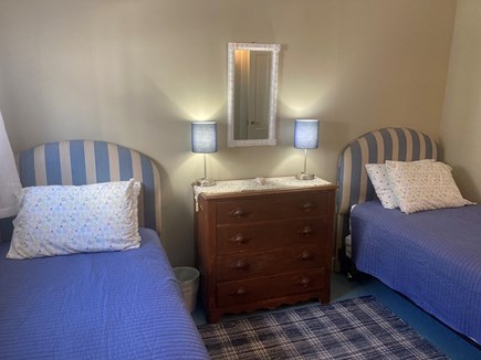 Surfside Nantucket Nantucket vacation rental - Twin bedroom.