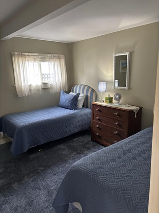 Surfside Nantucket Nantucket vacation rental - Twin bedroom